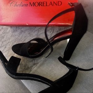 The black single strap heel that every girl needs!